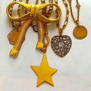 Golden Vintage Mesh Bow Brooch